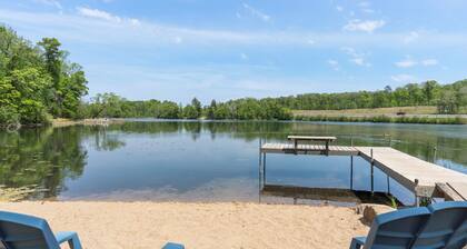 Lake Front, NEW Sandy Beach, Big Buck Hunter & Pac-Man Arcade Games! Near Nisswa