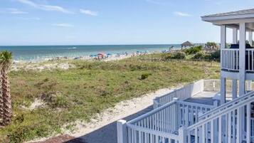 House, 3 Bedrooms | Exterior