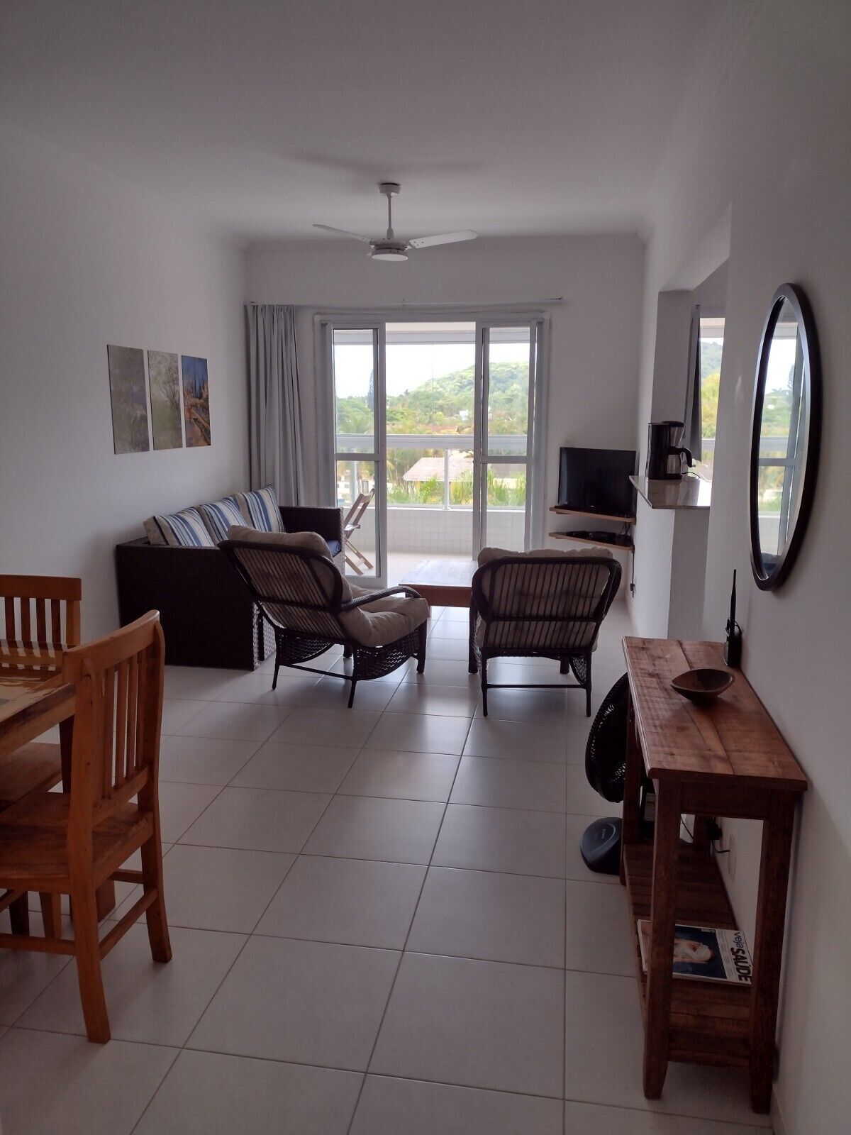 Condominium Indaiá Home Club 50 m from the beach of Indaiá, Bertioga