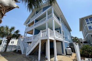 Duplex, 4 Bedrooms | Exterior