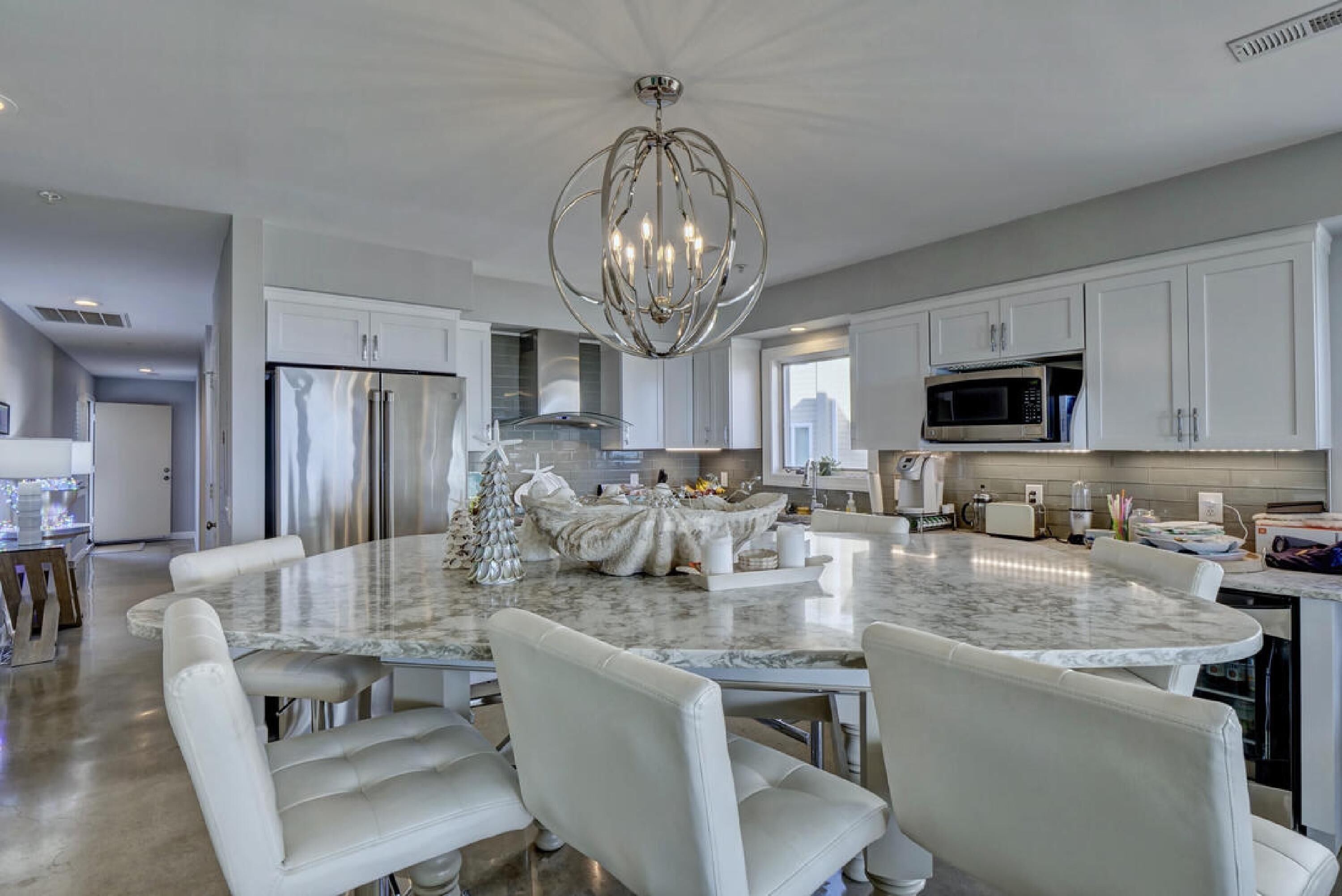 Condo, 3 Bedrooms | Dining