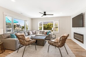 Maison, 5 chambres | Salle de séjour