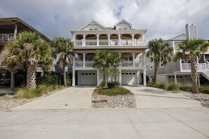 Duplex, 4 Bedrooms | Exterior