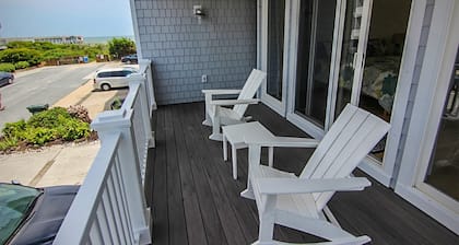 Salty Dog by Sea Scape Properties