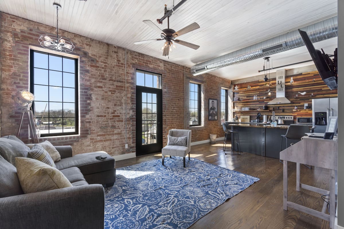 Egyptian cotton sheets, premium bedding, down comforters