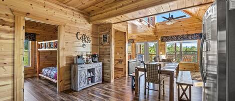 3 habitaciones, tabla de planchar con plancha y wifi gratis