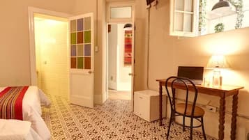 Chambre Double Familiale, 2 lits doubles | Literie de qualité supérieure, coffres-forts dans les chambres