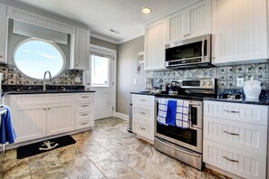 Maison, 4 chambres | Cuisine privée