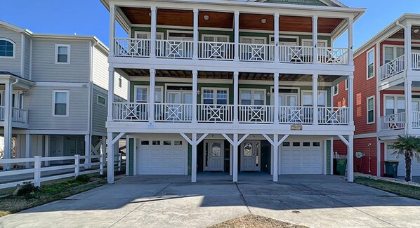 Duplex, 5 Bedrooms | Exterior
