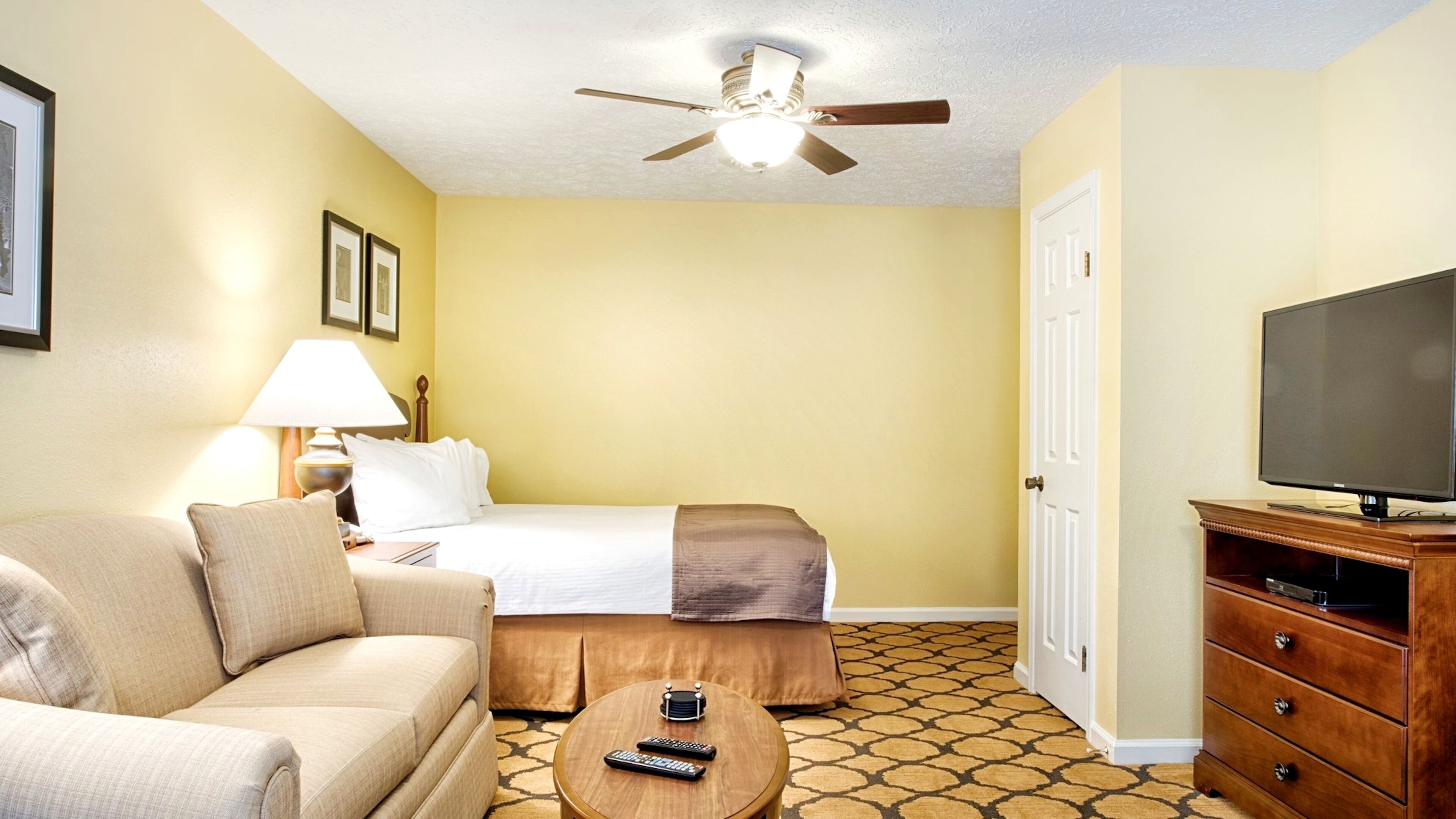 Busch Gardens, Waterpark, Wyndham Patriot's