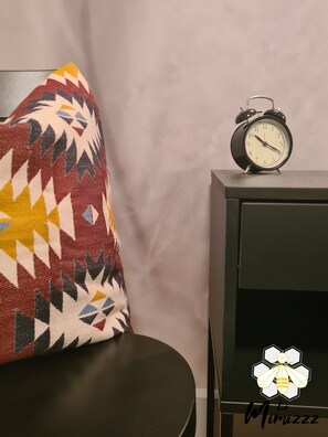 Apartamento conforto, suíte, vista para a cidade | Diversos