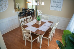 تناول الطعام