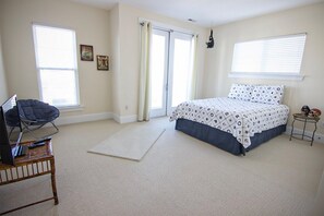 Room - Carolina On My Mind by Sea Scape Properties (Carolina Beach)