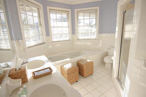 Casa, 5 quartos | Banheiro | Toalhas de banho 