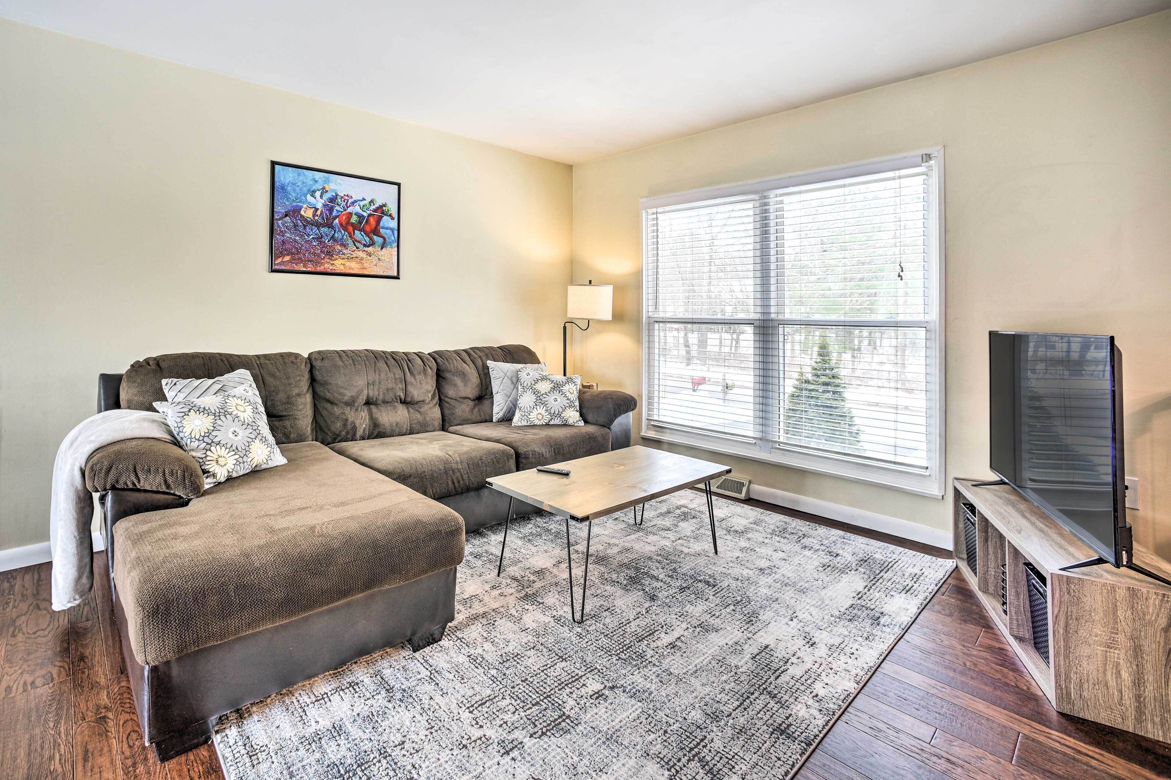 Updated Home in the Heart of Saratoga Springs