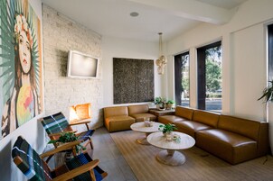 Sala de estar en el lobby