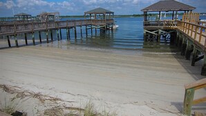 House, Multiple Beds | Beach - Dock House by Sea Scape Properties (Wrightsville Beach)