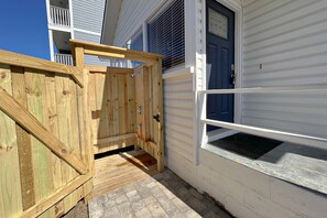 House, 4 Bedrooms | Property grounds - Sand Dollar Retreat by Sea Scape Properties (Carolina Beach)