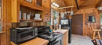 Eagle Crest cabin, White river view with hottub