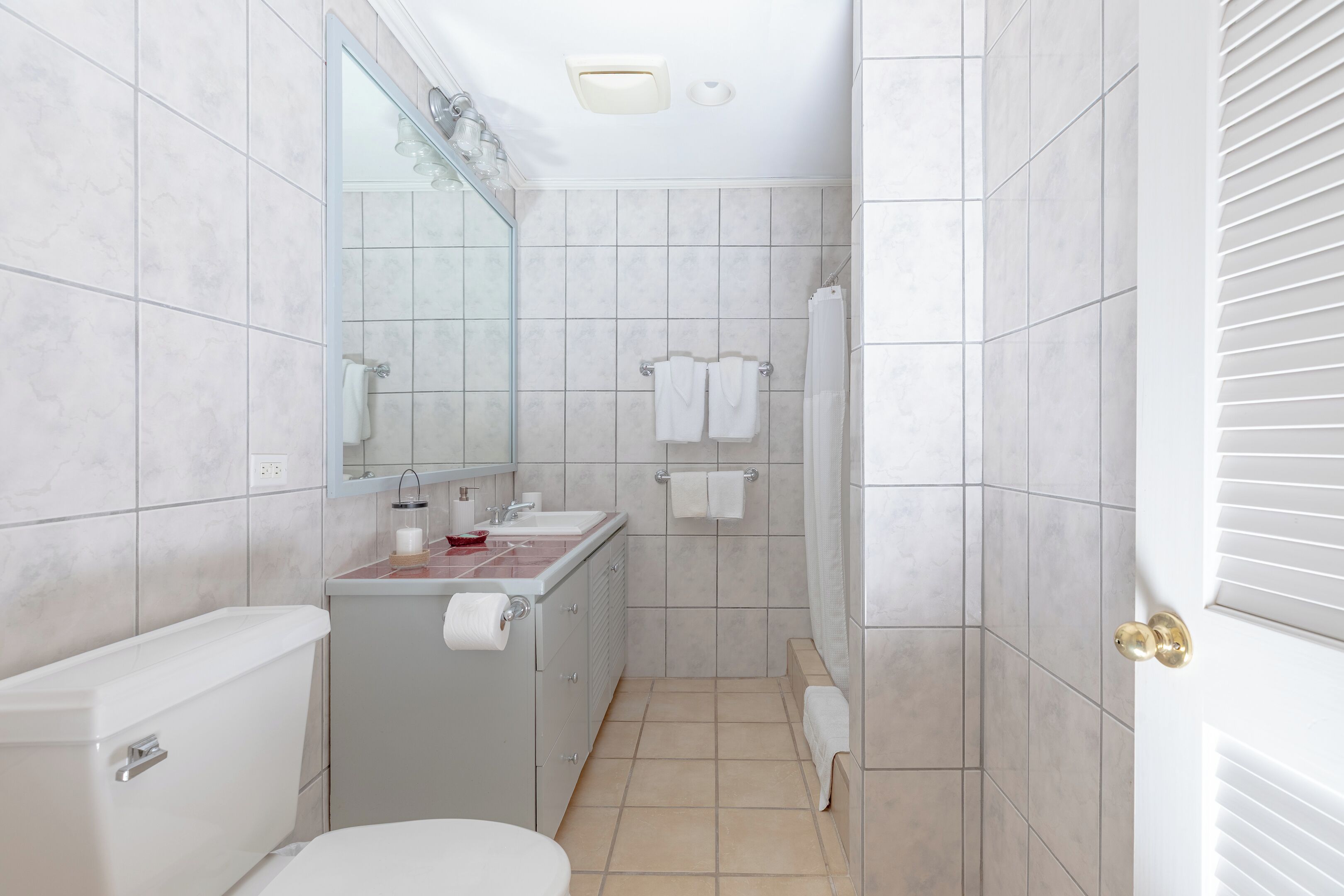 シャワー、タオル