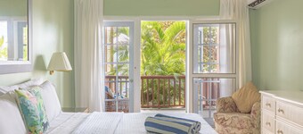 Fort Recovery Oceanfront 3BR - Ground Level