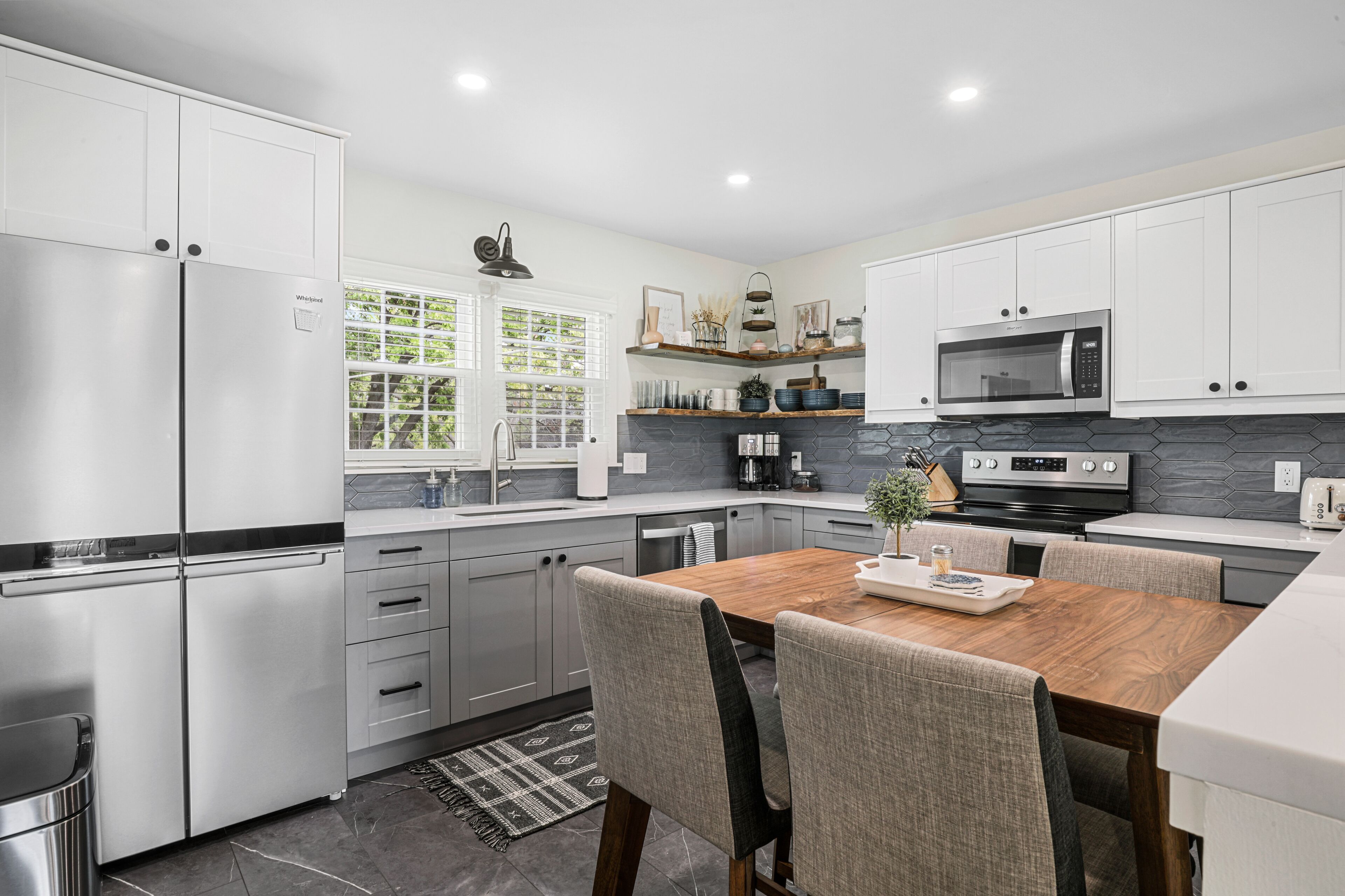 2 bedroom modern residential home