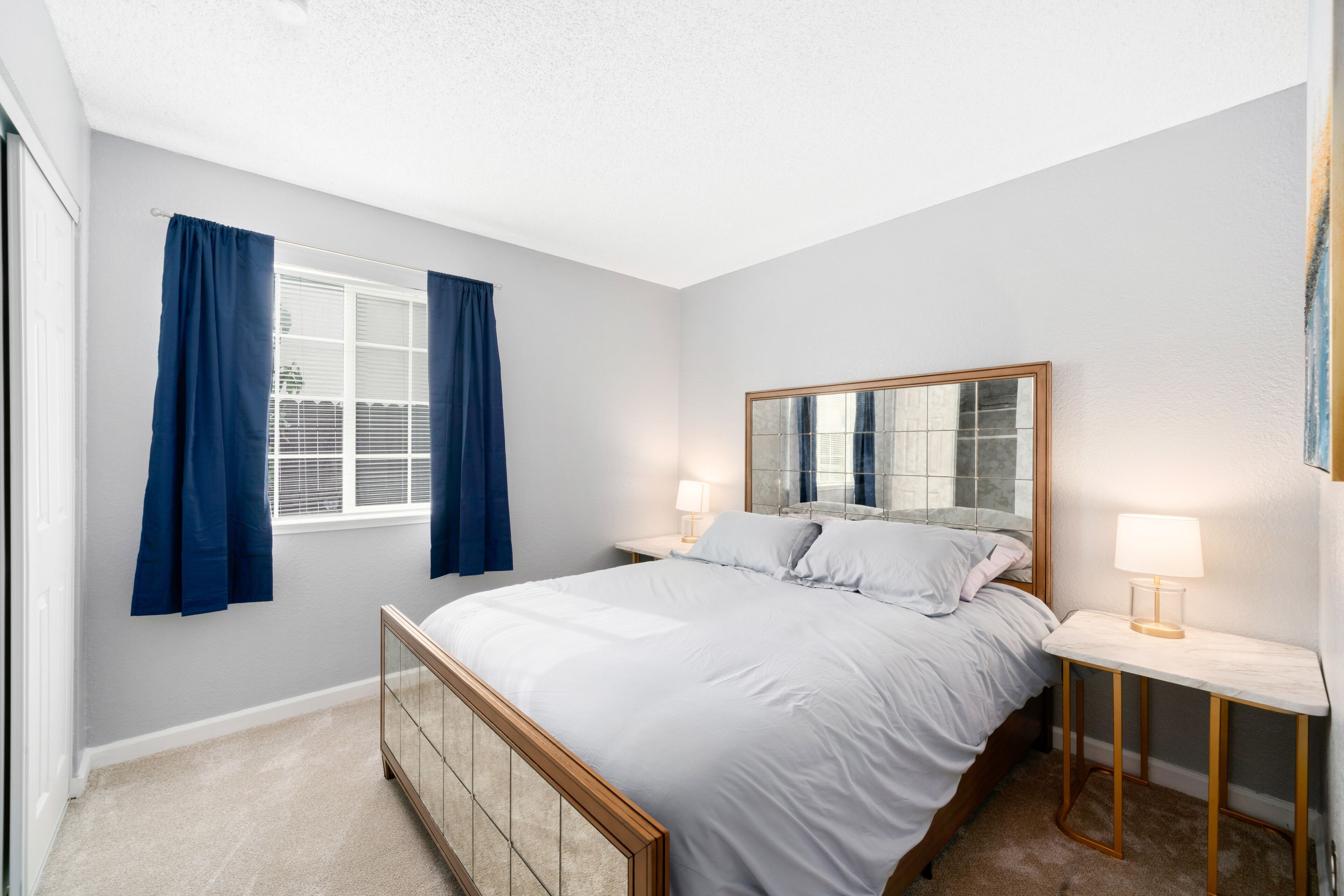 Cheerful gateway with pool and hot tub⛱️