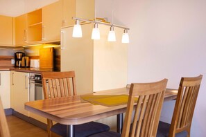 Dining - (BEE1) Apartment Ernstorfer - Apartment "Ernstorfer" for 3 persons ( (Timmendorfer Strand)