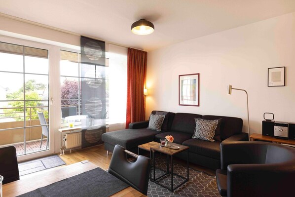 Télévision, chaîne hi-fi