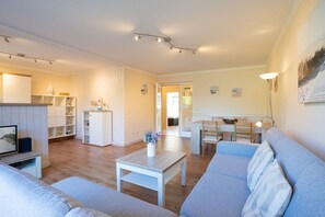 Uklassifisert bilde, 2 av 24, knapp