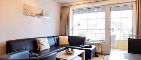 TV, DVD player, stereo