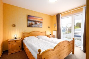 Unclassified image, 4 of 19, button