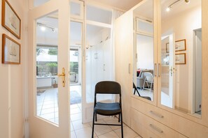 Unclassified image, 5 of 19, button - (DKK1b) Apartment Stäcker - Apartment "Stäcker" up to 2 persons (Timmendorfer Strand)