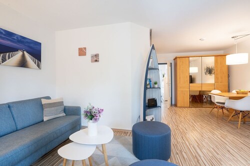 (Ost11a) "Ferienwohnung Strandnah" - Apartment "Strandnah" up to 4 pers.