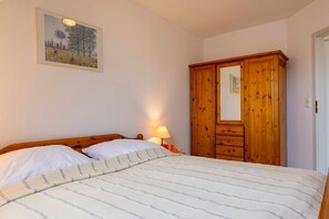 2 bedrooms, WiFi - (OST10b) Holiday apartment "Musick-Jischa" - Holiday apartment "Musick-Jischa" up to 2 (Timmendorfer Strand)