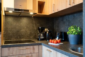 Frigorífic, forn, placa de cuina i rentaplats