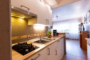 صورة غير مصنفة، 5 من 14، زرّ