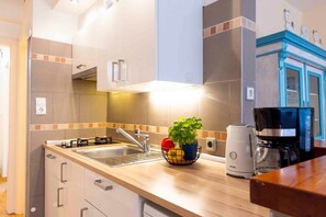 صورة غير مصنفة، 4 من 14، زرّ