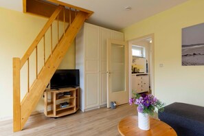 TV, DVD player, stereo - (MEI6) Apartment Passat - Apartment "Passat" up to 4 persons (Timmendorfer Strand)