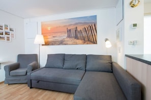 Fernseher, Stereoanlage