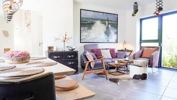 Fernseher, Stereoanlage