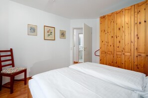 Imagen sin descripción, 3 de 18, botón