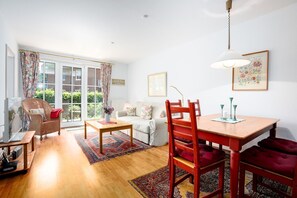 未分类图片,第 2 张,共 18 张,按钮