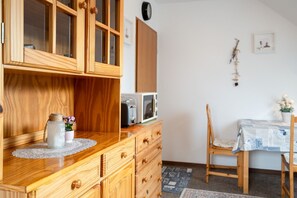 صورة غير مصنفة، 4 من 12، زرّ