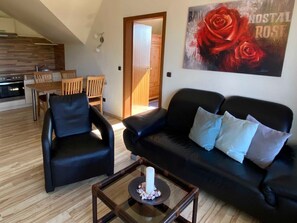 Imagen sin descripción, 3 de 17, botón