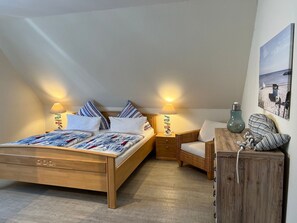 3 bedrooms, WiFi, bed sheets