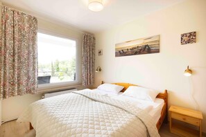 2 Schlafzimmer, Bügeleisen/Bügelbrett, WLAN