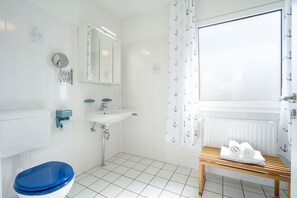 صورة غير مصنفة، 5 من 29، زرّ