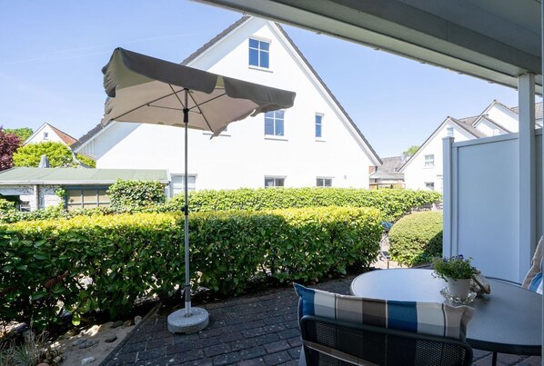 صورة غير مصنفة، 1 من 29، زرّ