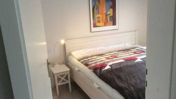 2 Schlafzimmer, BĂŒgeleisen/BĂŒgelbrett, WLAN